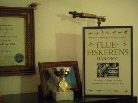 - Det meste som er værd at vide om insekter og fluer står i denne smukke bog...