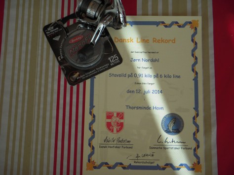 - Jubi Jæææh: Fint diplom som sendte tankerne tilbage til sommer-molen :-)