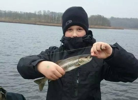 - Klaus fik guidet den unge Jonas til sin første kystørred