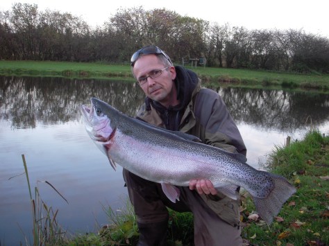 2015: Sæsonen blev lukket flot af med 6,2 kilos UL-regnbue